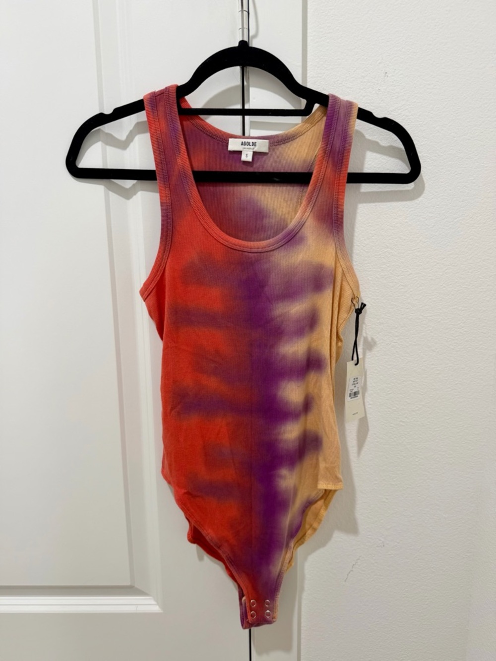 NWT AGOLDE Ribbed Tie-Dye Bodysuit in the Trip colorway - Picture 2 of 4